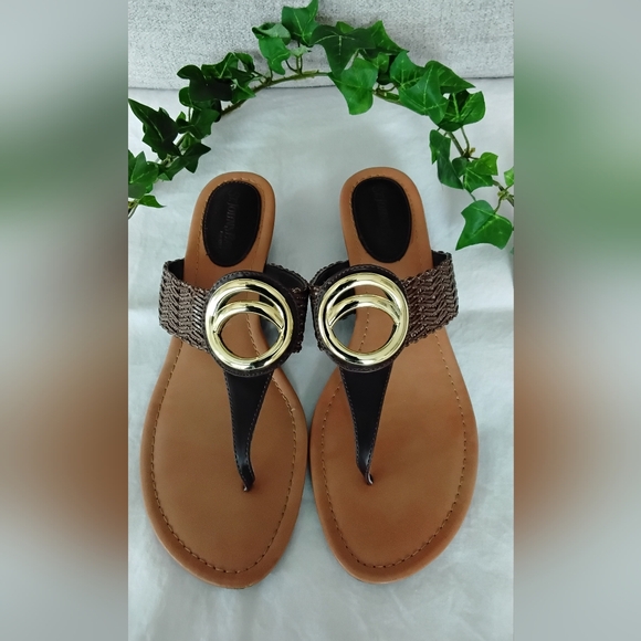 St. John's Bay Shoes - Womens St. Johns Bay Dottie Brown Thongs With Gold Conchos